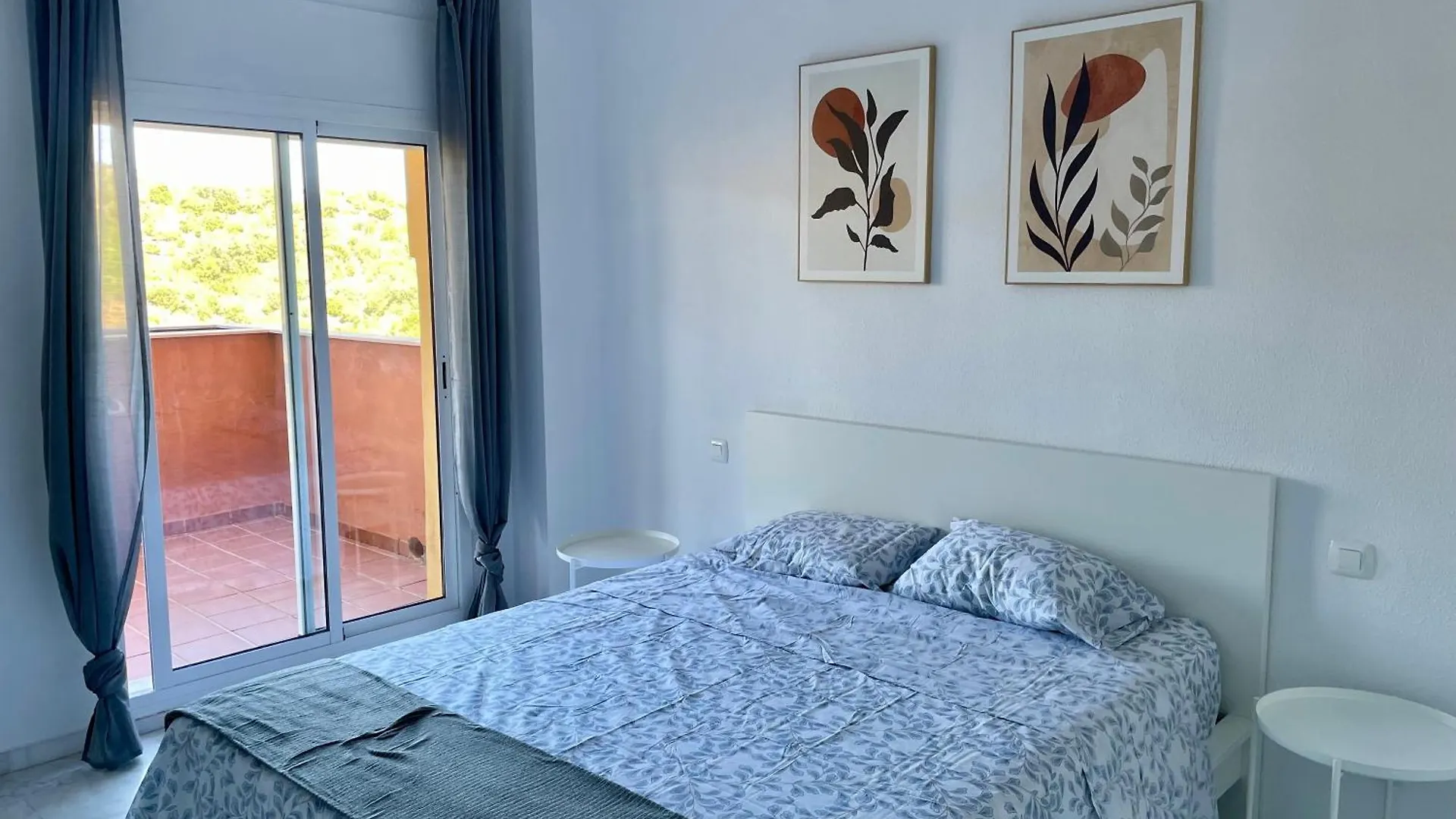 Mues Appartment 2 Bedrooms Marbella Apartment